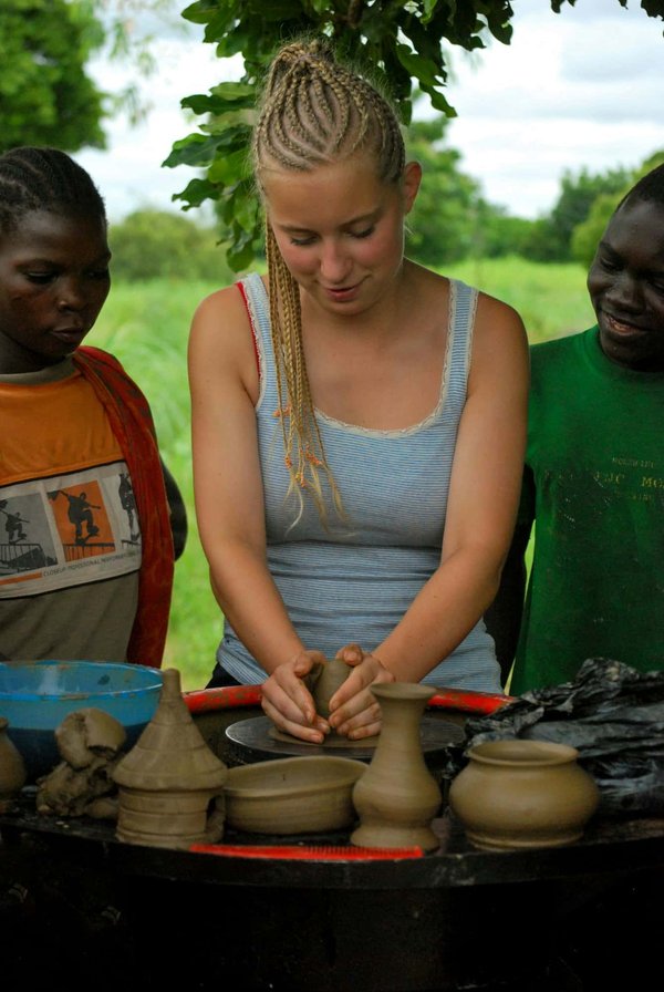 What's the Ideal Rehabilitation Program for a Dog Recovering from ACL Surgery?